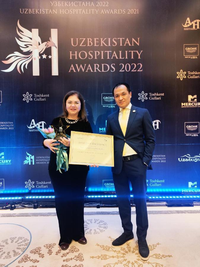 Shahzoda Grand Hotel - "Best Hotel Award Winner" Solnechnyy Esterno foto